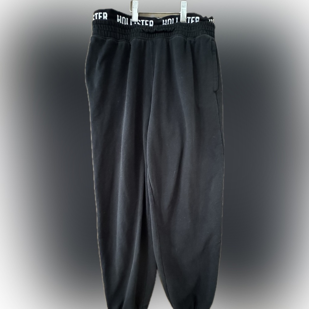 Hollister women's black Joggers